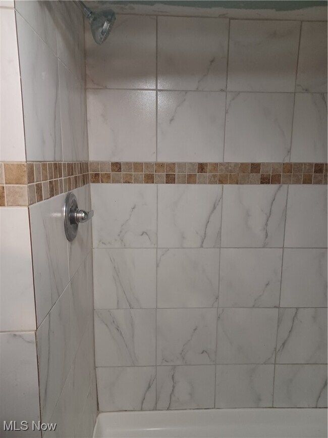 Building Photo - 3535 Belden Ave