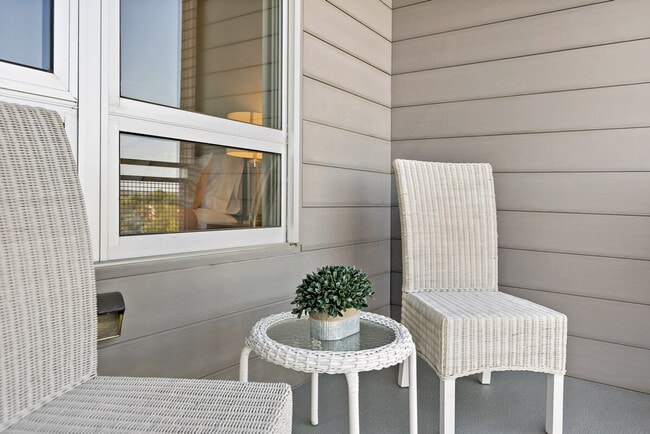 Building Photo - 1820 Fonthill Ct