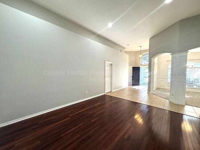 Building Photo - 10108 Marsh Pine Cir