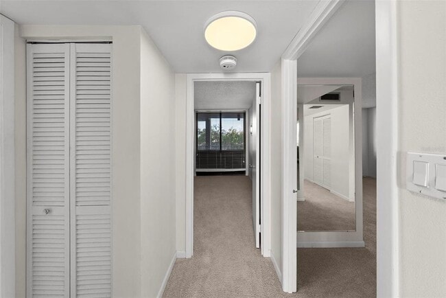 Building Photo - 3301 Bayshore Blvd