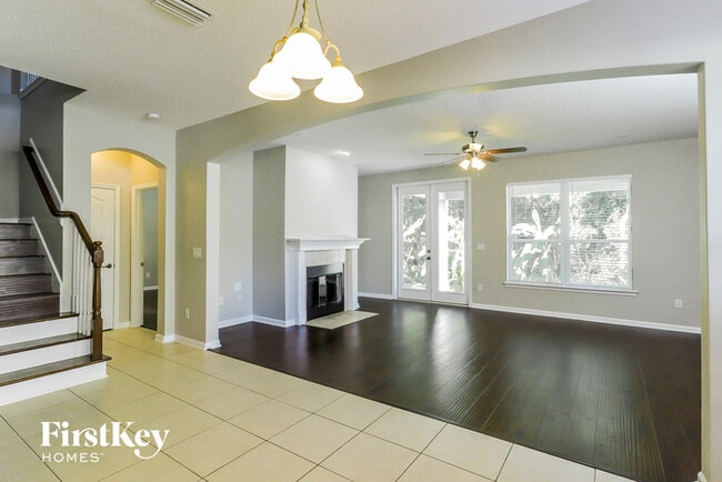 Building Photo - 404 Candlebark Dr