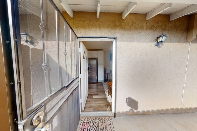 Building Photo - 910 S Lincoln Ave