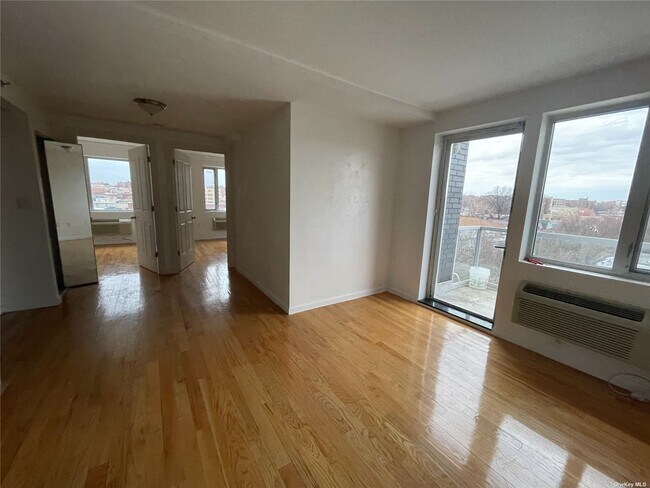 Building Photo - 8106 Dongan Ave