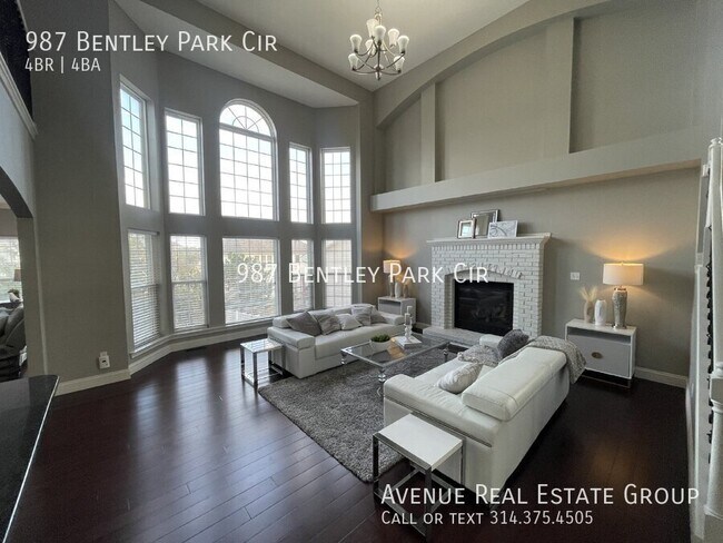 Building Photo - 987 Bentley Park Cir