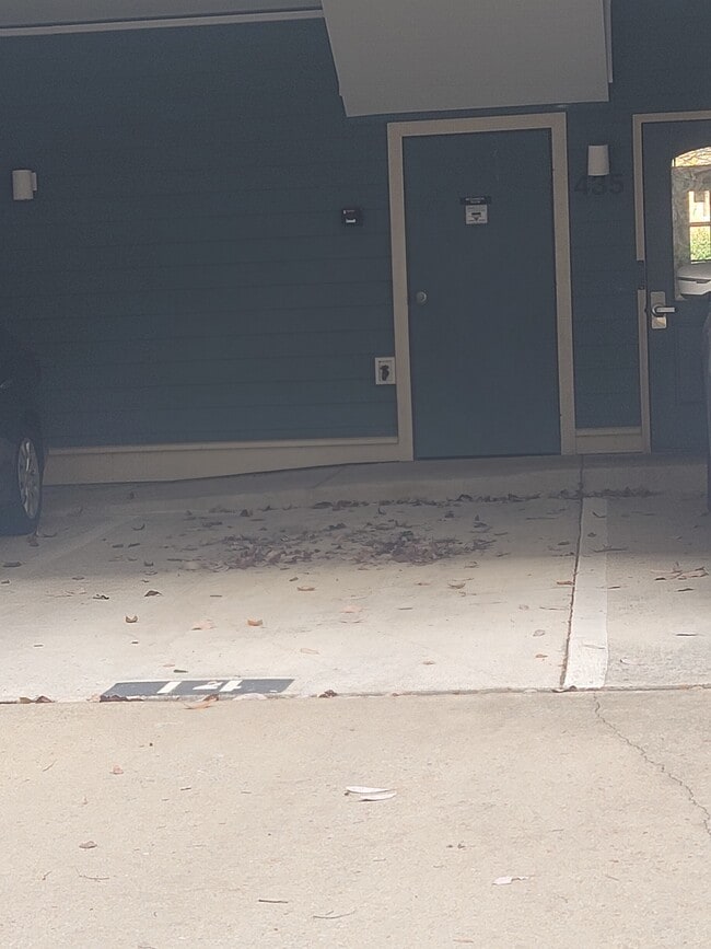 Building Photo - 435 E Freemason St