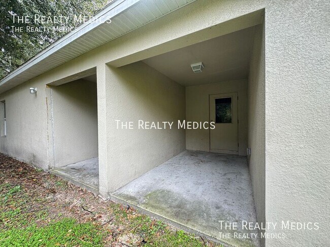 Building Photo - 708 Bon Air St