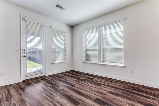 Building Photo - 3740 Highland Bayou Dr