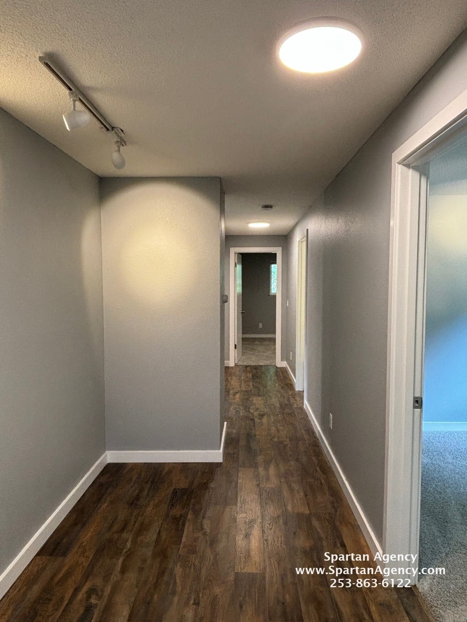 Building Photo - 2405 S Meridian