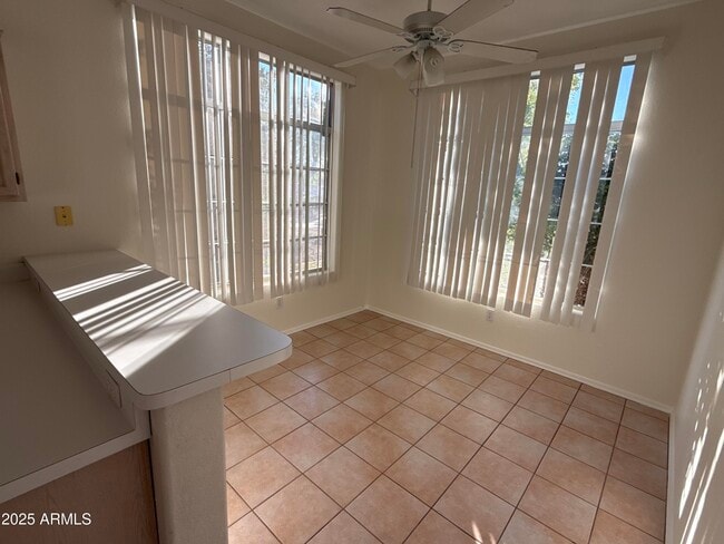 Building Photo - 61 N Del Pueblo Pl