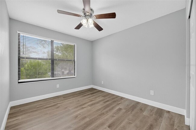 Building Photo - 519 Sweetleaf Dr