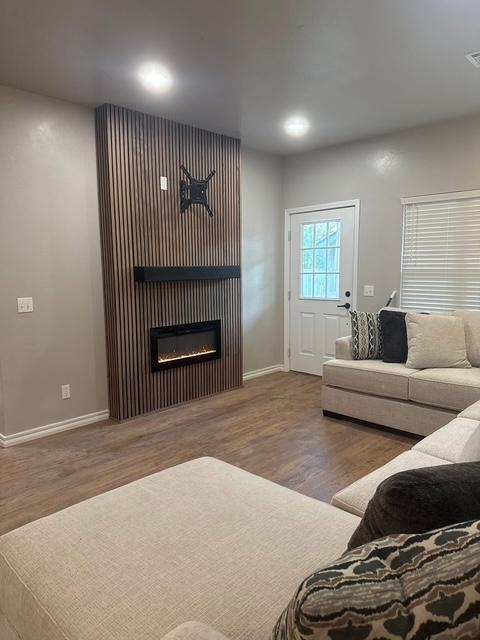 Building Photo - 1810 3rd St