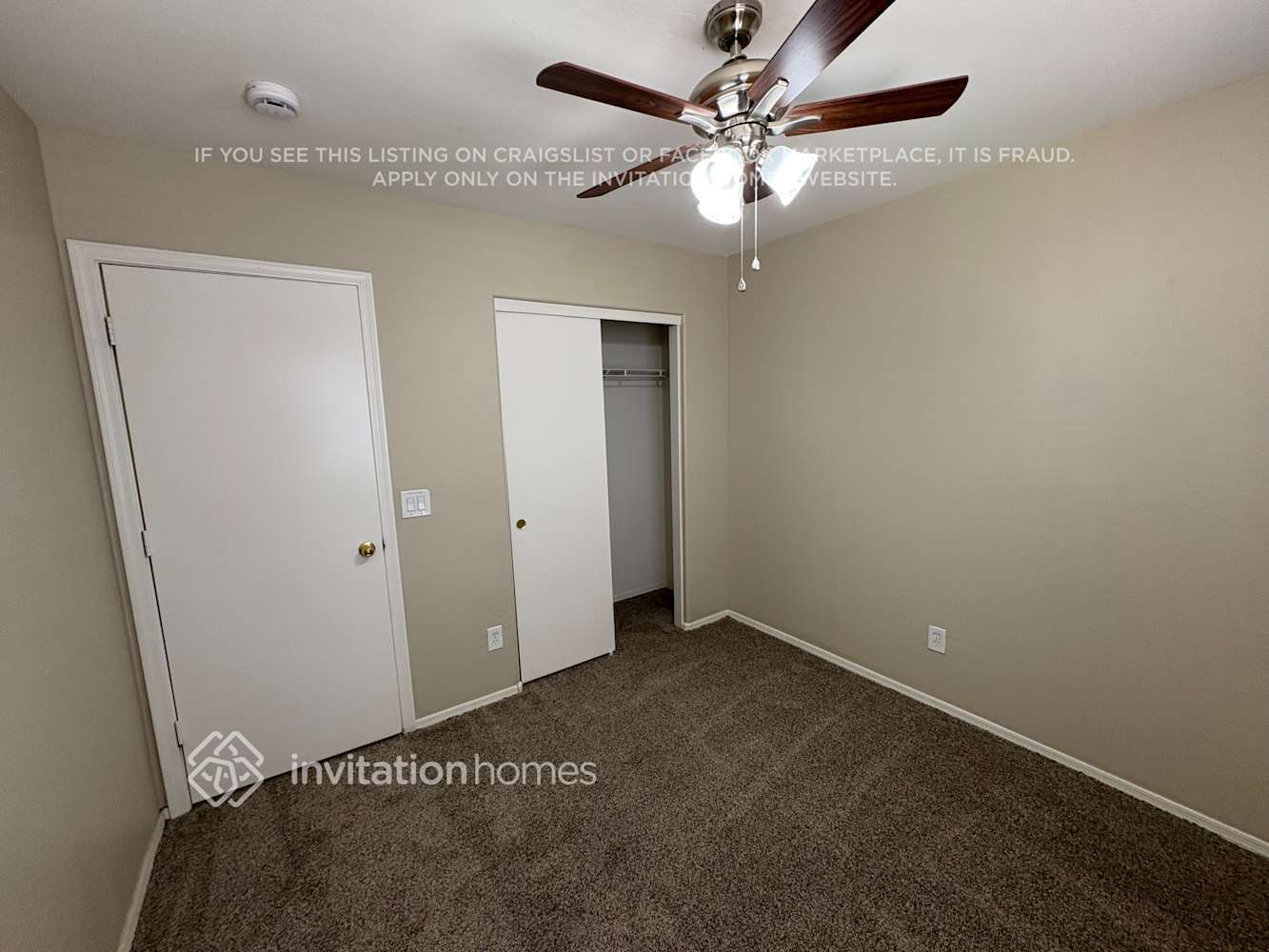 Building Photo - 3208 S 162nd Ln
