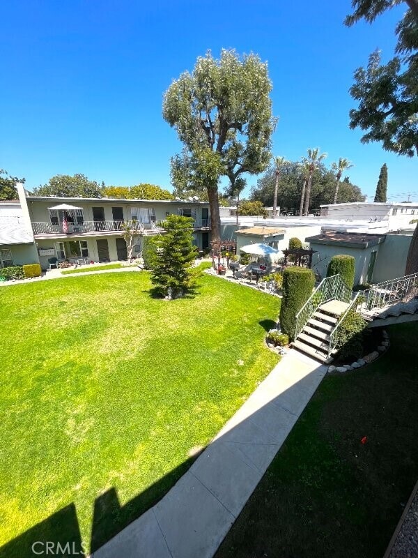 Building Photo - 142 S Princeton Ave