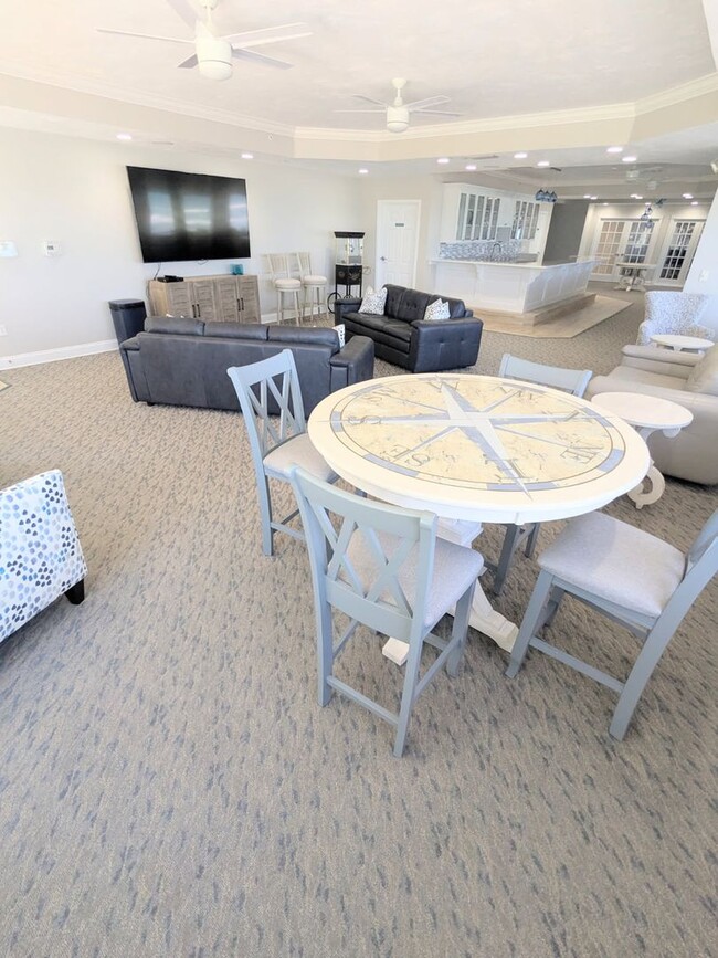 Building Photo - Ocean Front Fully Furnished
