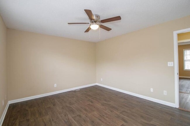 Building Photo - 2107 Ringgold Ct