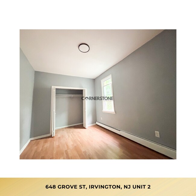 Building Photo - 648 Grove St