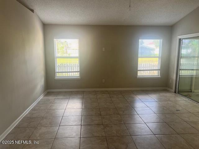 Building Photo - 2122 Knottingham Trace Ln