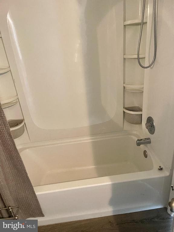 Building Photo - 17 Cranberry Ct