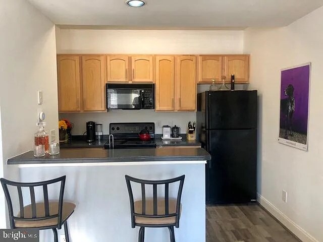 Building Photo - 3906 Penderview Dr