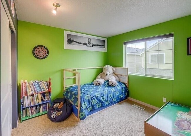Building Photo - 29150 Bergen Ln
