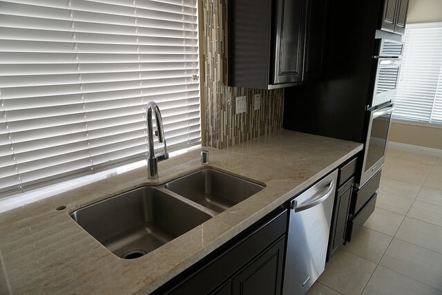 Building Photo - Beautiful 3 Bedroom 2 Bathroom Newbury Park Home! Ready for Move In!