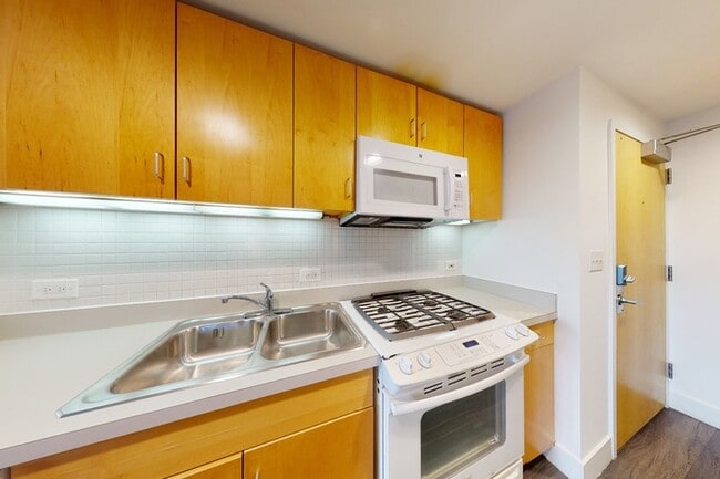 Floorplan - 1400 E. 57th Street