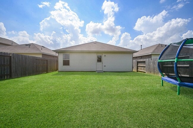 Building Photo - 4235 Palmetto Grv Ln