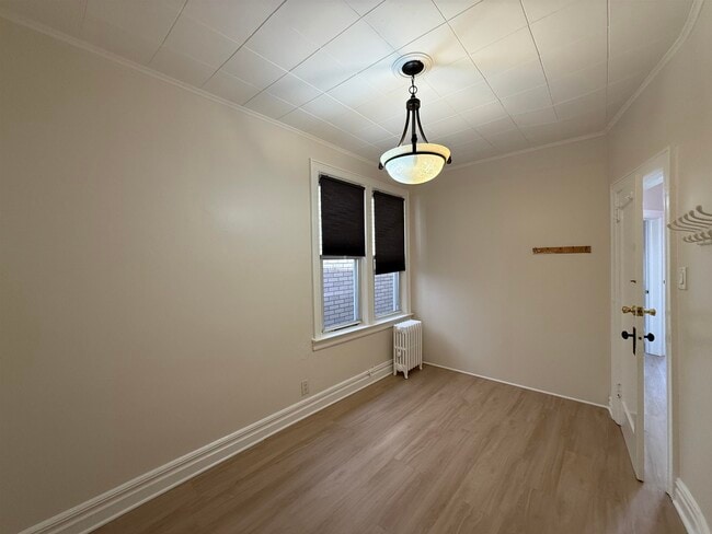 Building Photo - 268 Columbia Ave