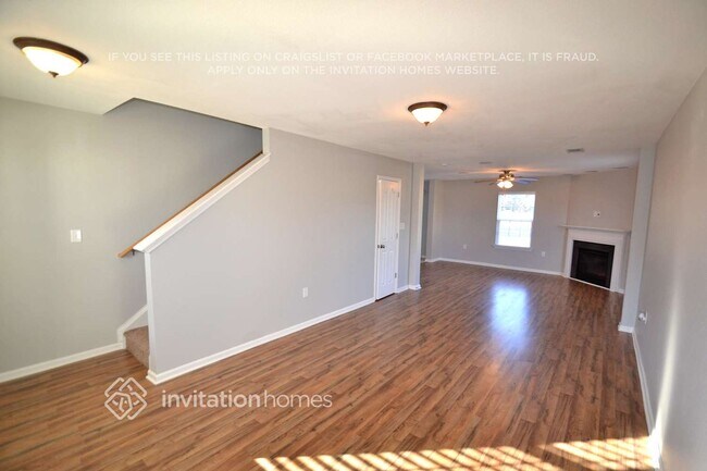 Building Photo - 4267 Tucker Chase Drive