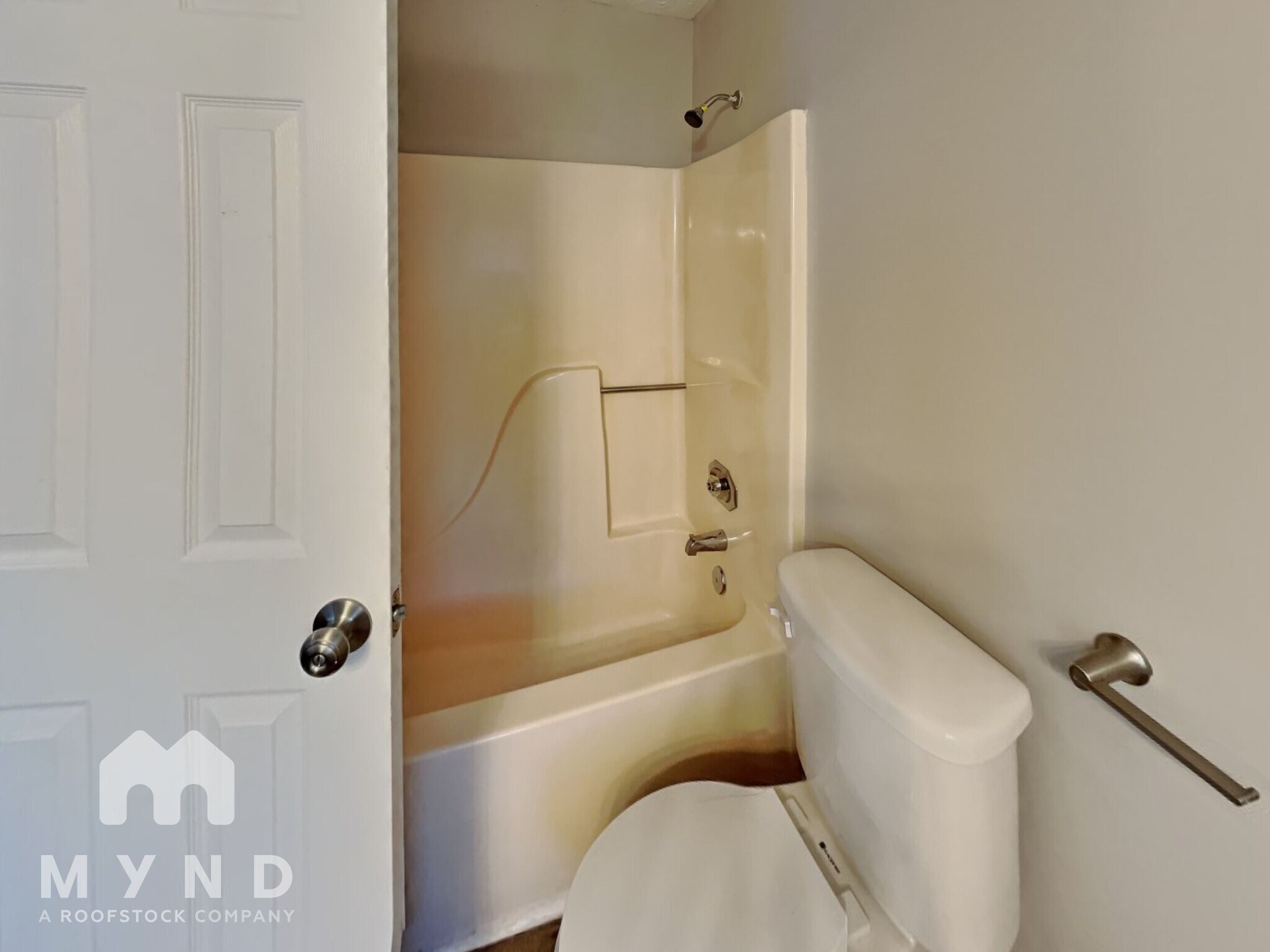 Building Photo - 2587 Riverwood Spring