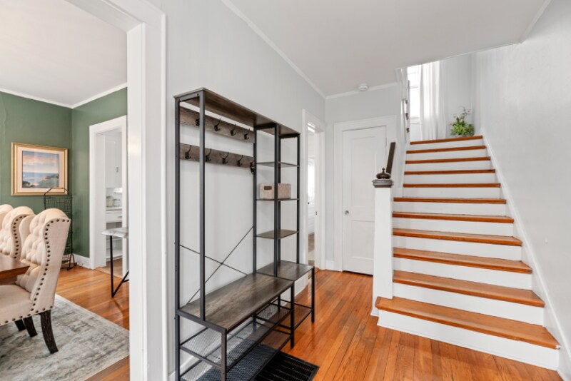 Building Photo - 425 N Bluff St