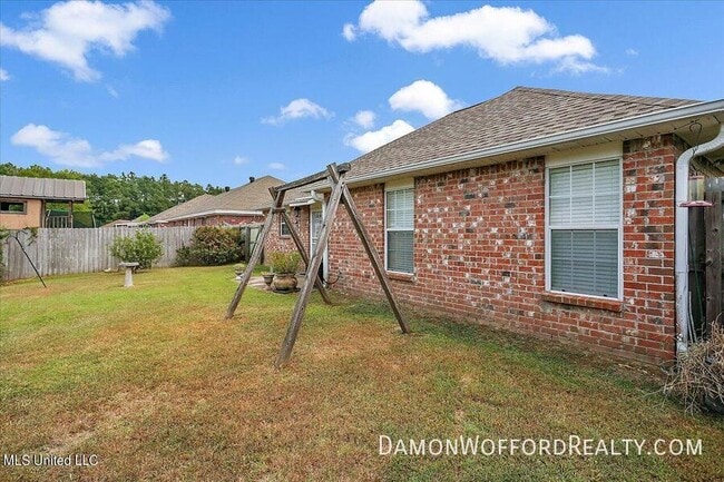 Building Photo - 172 Cedar Spring Cir