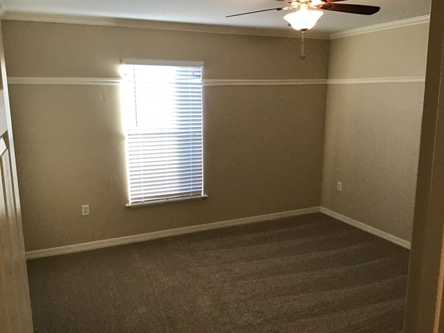 Building Photo - 193 King Arthur Court