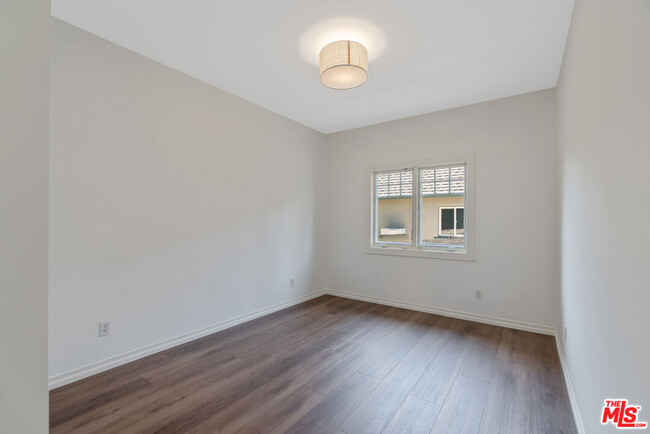 Building Photo - 1510 Marengo Ave