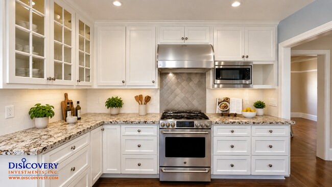 Building Photo - Stylish and Sophisticated Bungalow off Piedmont Avenue