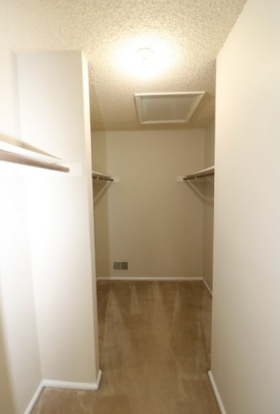 Building Photo - 1715 Breckenridge Dr