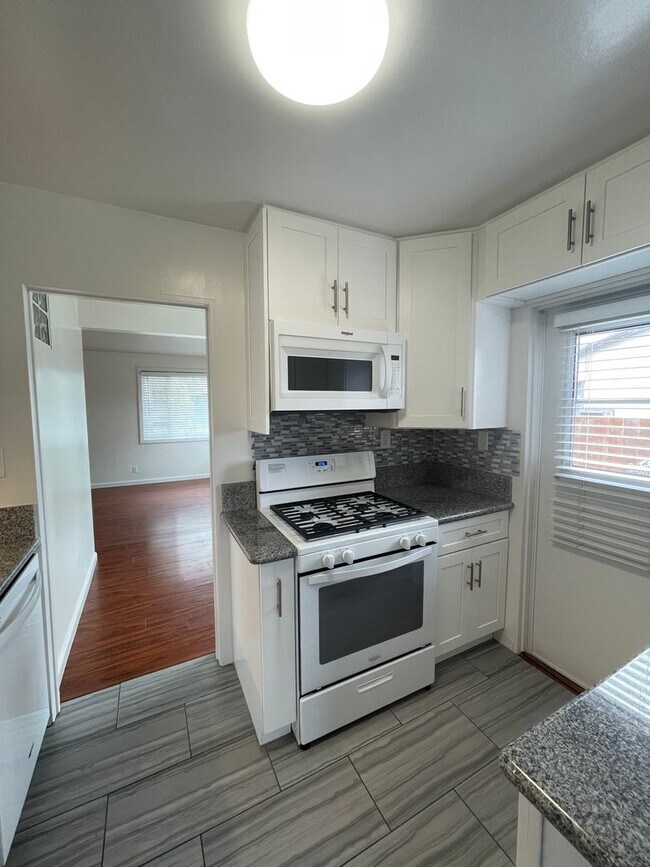 Building Photo - 7369-7371 Fulton St, San Diego, CA 92111