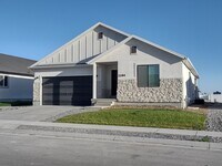 Building Photo - 2284 E Weeping Willow Way