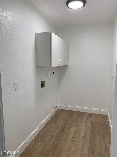 Building Photo - 3026 SW 24th Ave