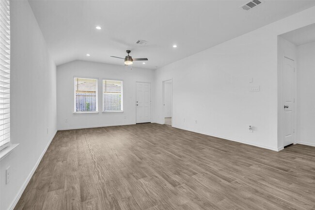 Building Photo - 14129 Upper Gardenia Ln