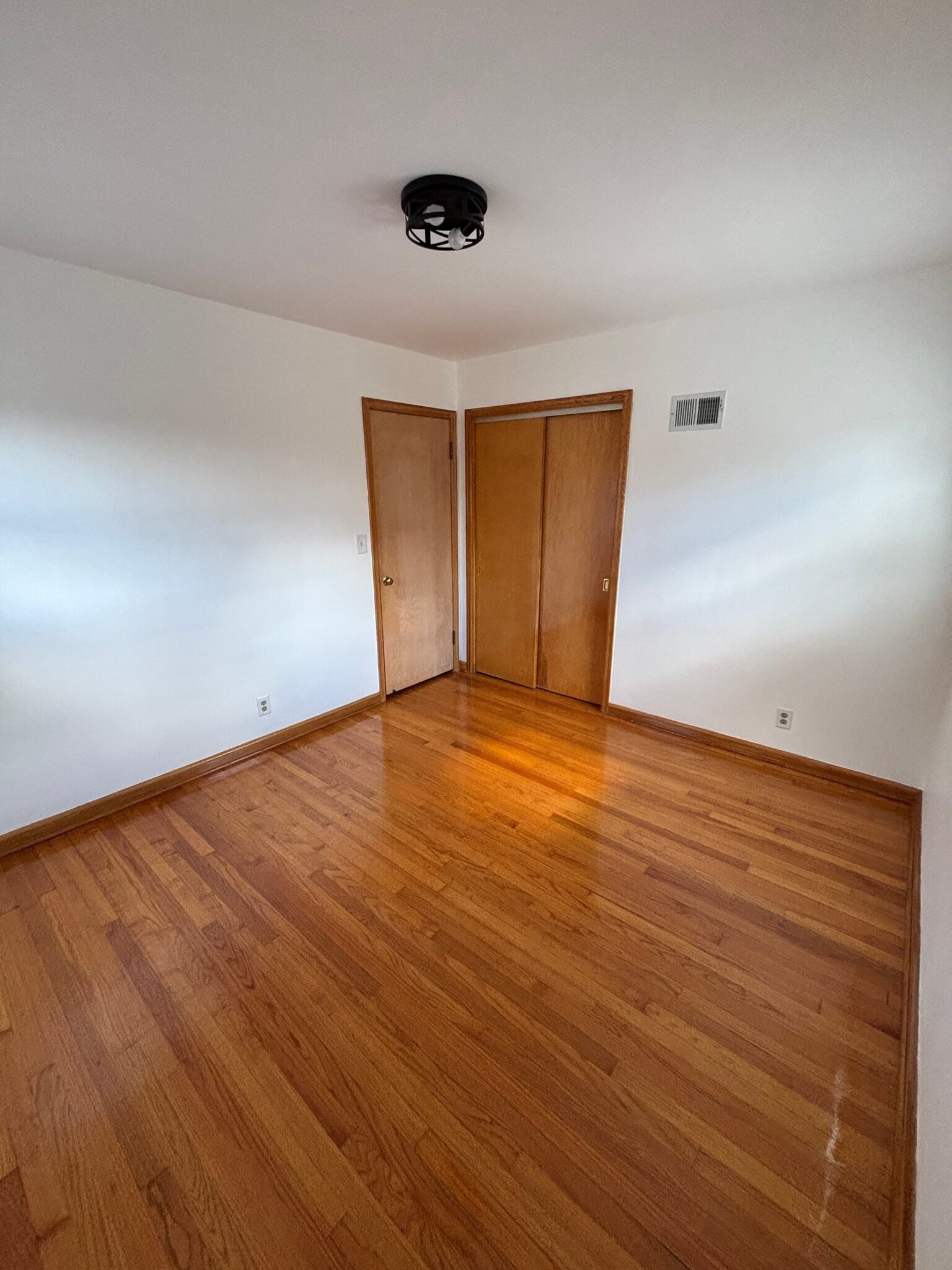 Building Photo - 361 N 62nd St