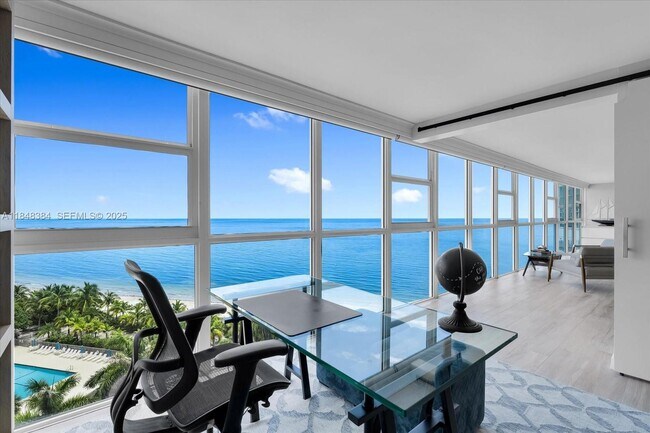 Building Photo - 600 Grapetree Dr