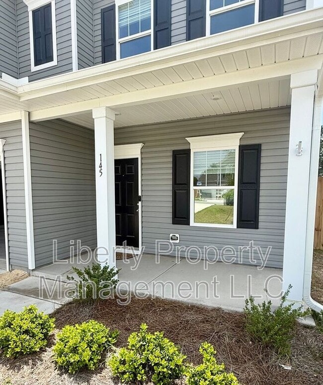 Building Photo - 145 Deodora Ln