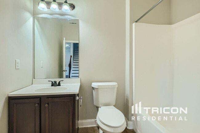 Building Photo - 3768 Lake Haven Way
