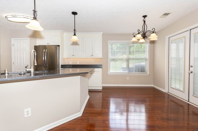 Building Photo - Price Drop Alert!  Fall Rent Specials Now ...