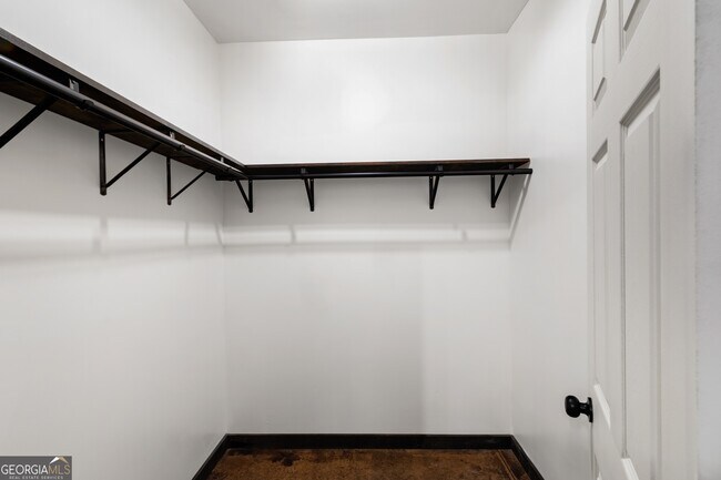 Building Photo - 620 Stiles Rd