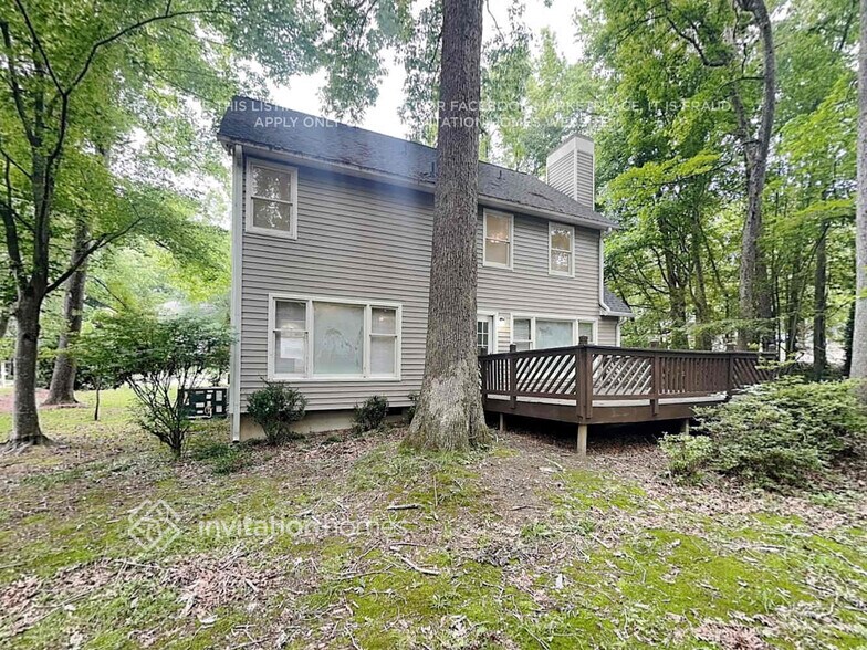 Building Photo - 1611 Plantation Trail