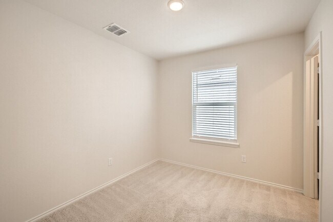 Building Photo - 5910 Arcturus