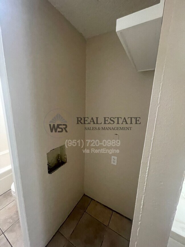 Building Photo - 35106 Mesa Grande Dr