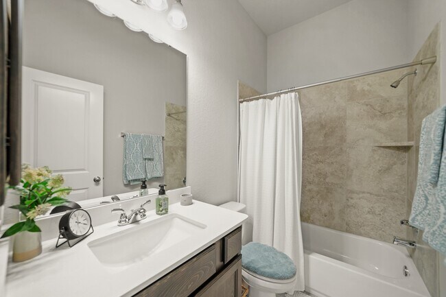Building Photo - 10839 High Red Mesa